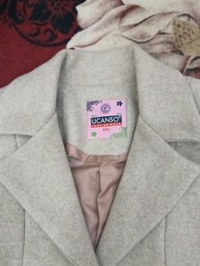 Elegant Ladies Coat