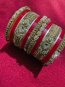 Heavy Bangles Set❤️💛