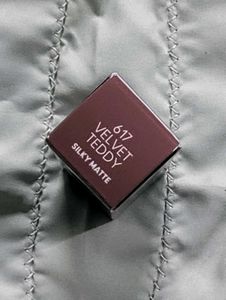 MAC velvet teddy