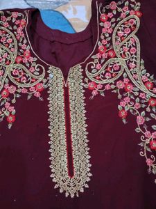 pink 🩷 Embroidered Kurta Set