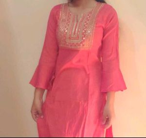 (COMBO SET) of Beautiful Embroidered Kurtas