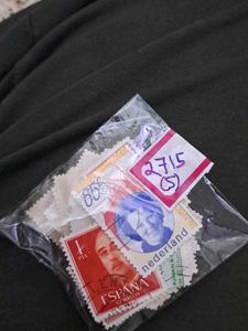 100 MIX FOREIGN Stamps