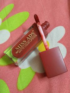 Matte brick orange liquid lipstick