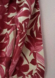 Floral Print Crewneck Sweatshirt