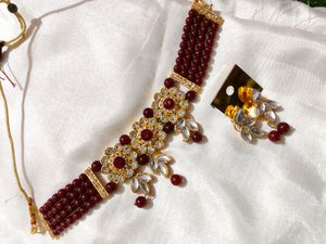 Maroon Floral Necklace 03