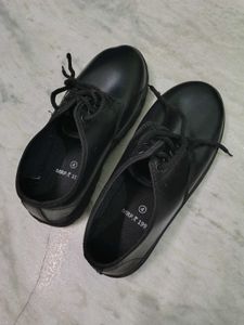 Boy's School shoes 👟