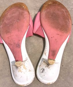 Chic Pink &amp; Yellow Flat Sandals