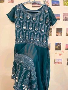 Stunning Teal Embellished Kurti Set