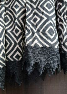 Stylish black &amp; white short cotton dress