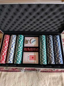 Poker Chip Set with Case