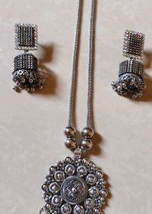 Oxidized Silver Necklace &amp; Earrings Set