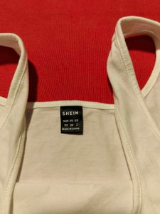 SHEIN Basic Crop Top