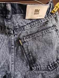 Acid Wash High Waisted Jeans