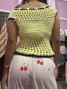 Crochet top