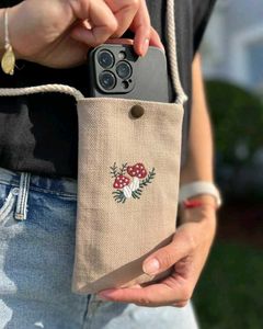 Floral Phone Charging Holder