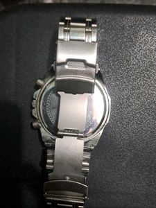 Heavy Silver Chain Watch With Black Dial.