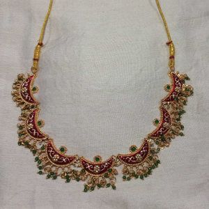 Gold &amp; Green Kundan Necklace Set