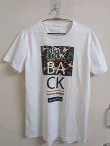 HRX 'Never Look Back' Graphic Tee