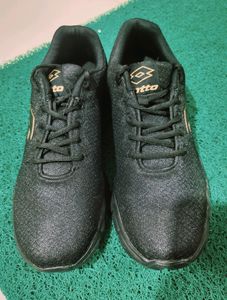 Lotto Men's Casual Shoes. Like New. Good Condition