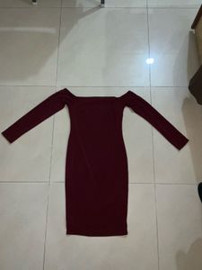 Maroon Off-Shoulder Long Sleeve Dress