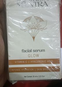 Nourish Mantra Facial Serum