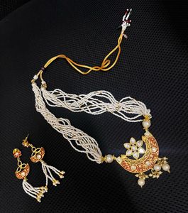 Elegant Pearl Necklace &amp; Earring Set