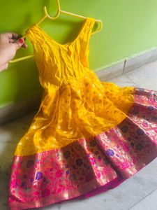 Kids lehenga