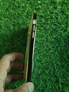 iPhone 11 Pro Back Cover Free lighting cabl