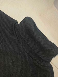 Black Turtleneck Long Sleeve Top