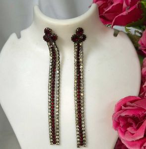 Stunning Dangle Stone Crystal Earrings One Pair