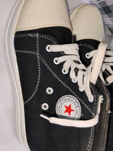 Stylish Black &amp; White Boots