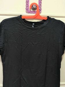 Black Textured Short Sleeve Tshirt