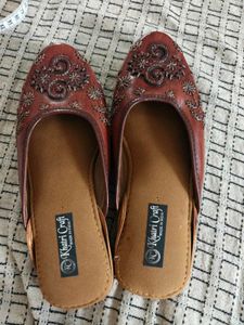 Embellished Ethnic Flats from Botique