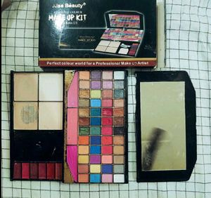 Make up items