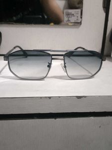 Stylish Black Sunglasses