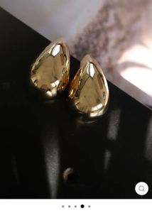 Gold Teardrop Earrings- do taara