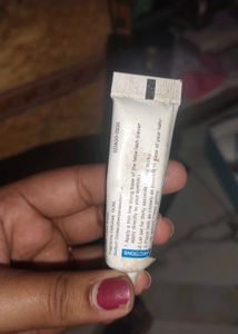 Waterproof Eyelash Adhesive