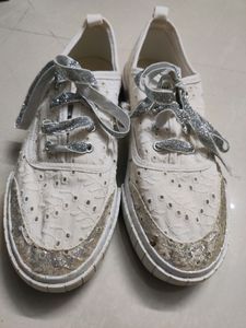 Customized H&amp;M White Lace Shoe