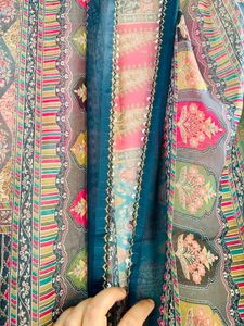 Royal delicate Embroidered Suit set with pallazo