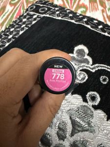 Revlon Lipstick.. absolutely unused