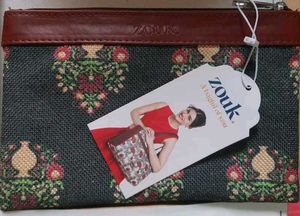 Zouk Clutch with Floral Print