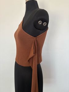 ZARA Top : M