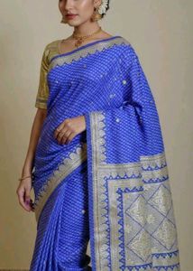 Blue Bandhani Saree with Gold Blouse Piece