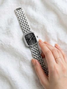 ROLEX*❣️🔸 *LADIES WATCH*🔸 *GOOD QUALITY*🔸 *DAIL