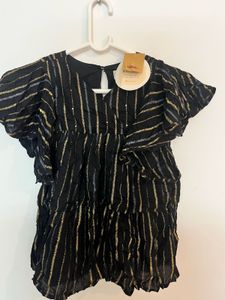 Stunning Black Striped Kurta