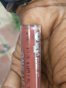 OMG Lip Liquid Lipstick