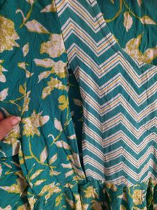 Green Floral Print Kurta with Chevron Detail