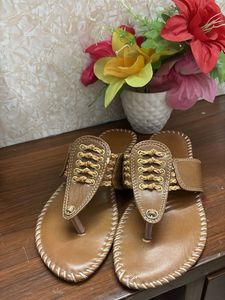 Stylish Brown Leather Thong Sandals