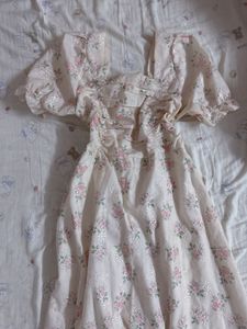 Floral Print Puff Sleeve Dress