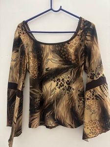 Leopard Print Top 🐆